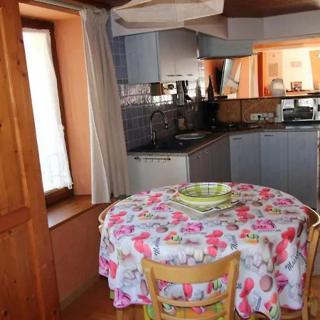 Cosy Au Coeur De Vagney, Proche Commerces Et Sentiers, Terrasse Et Cheminee, A 15km Gerardmer - Fr-1-589-304 Holiday home Vagney