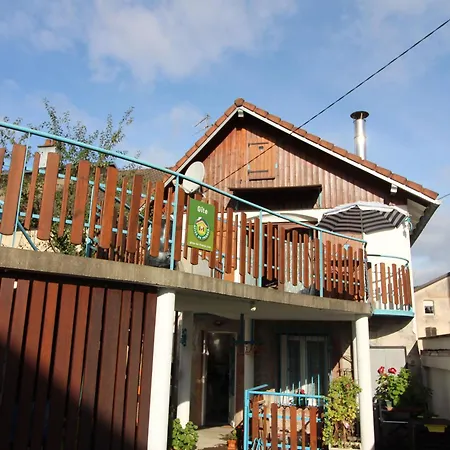 Cosy Au Coeur De Vagney, Proche Commerces Et Sentiers, Terrasse Et Cheminee, A 15km Gerardmer - Fr-1-589-304 別荘 *